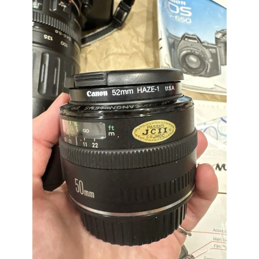 Canon EOS 650 35mm‎ Film Camera 52mm Haze L, 50mm 100-300mm Lens New Battery EUC